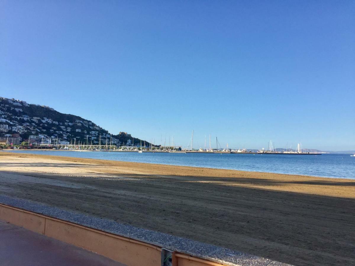 Apartament La Punta II Apartment โรเซส ภายนอก รูปภาพ